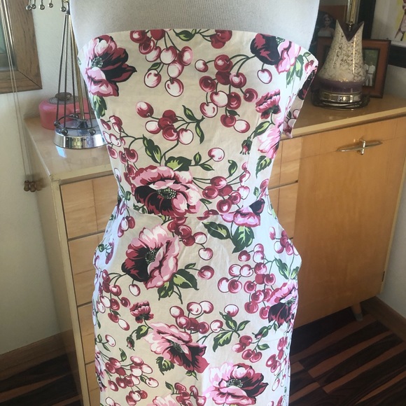 -SOLD- Retro Dress Floral Cherry PinUp Rockabilly - Picture 3 of 8